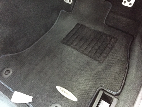 車コーティングと室内除菌清掃